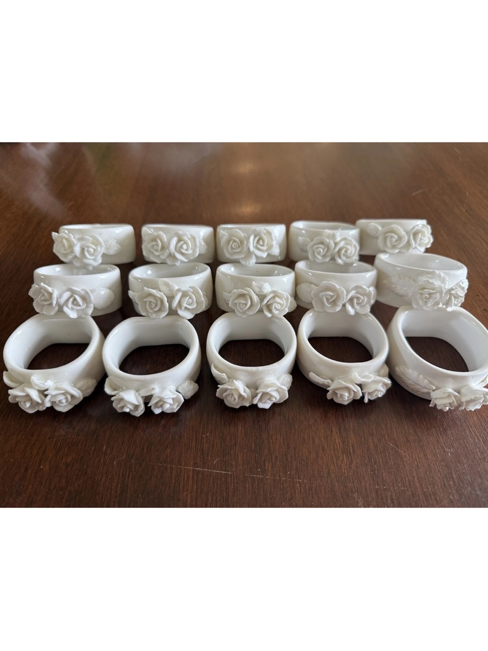 Vintage Set of 15 White Porcelain Napkin Rings w Rosettes Small Roses Dainty
